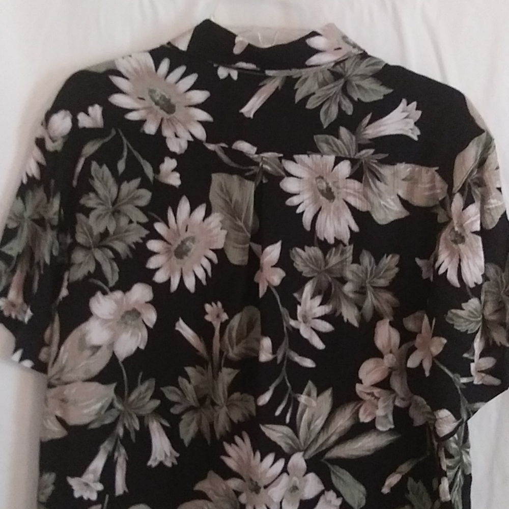 Blouse - Picture 2 of 2